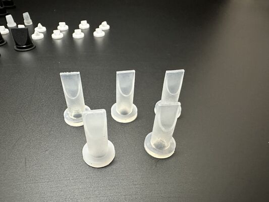 Quality 7*4.5*8mm Silicone / Fluoroelastomer Duckbill Valve for Medical Devices & Household Appliances factory